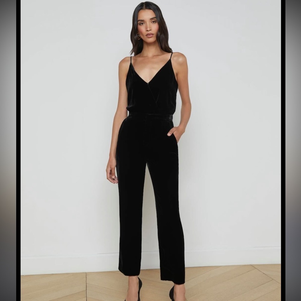 L'AGENCE Jaelyn Velvet Camisole Jumpsuit in Black Sz 6 - Picture 4 of 10